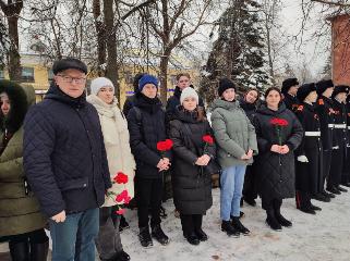 "Мы помним подвиги наших солдат" – в парке воинской славы прошел митинг, посвященный воинам-интернационалистам