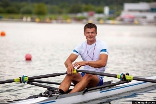 Студент великолукской физкультурной академии взял «золото» Чемпионата России по академической гребле