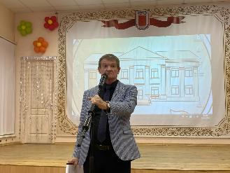 Загадочный мир поэзии: встреча с Юрием Ишковым