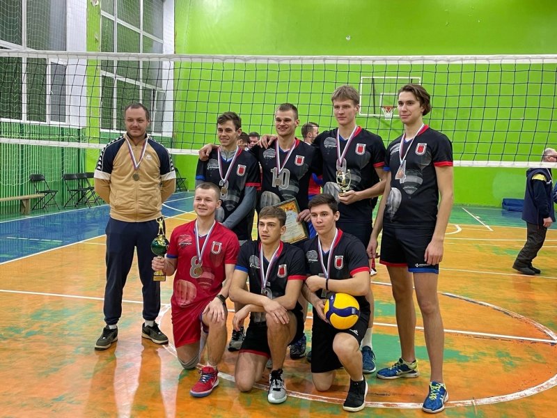 Волейболисты ВЛГАФК завоевали бронзу